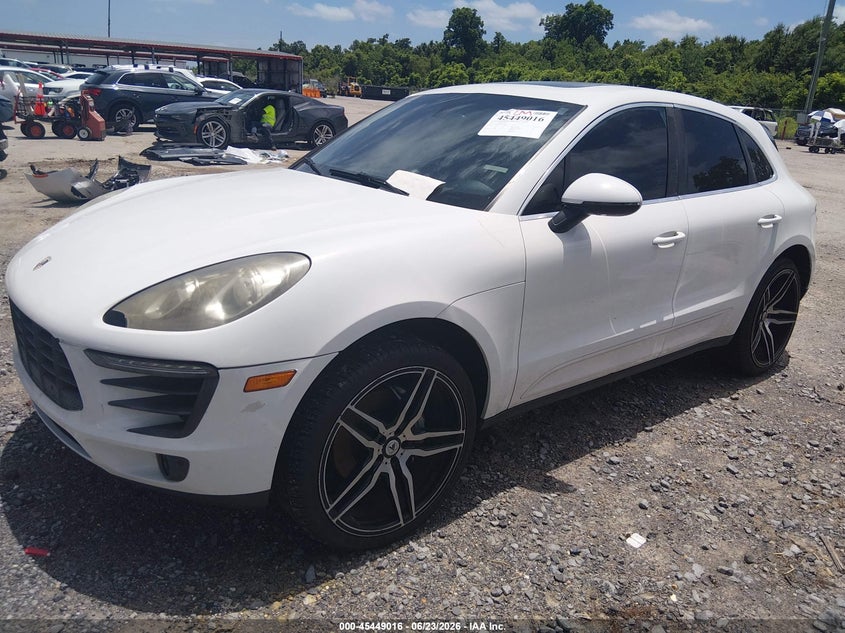 2015 Porsche Macan VIN WP1AB2A50FLB51124 IAAI salvage auction — WATER/FLOOD, Salvage Title, sold $4,500 on 2026-08-11 (photo 2)