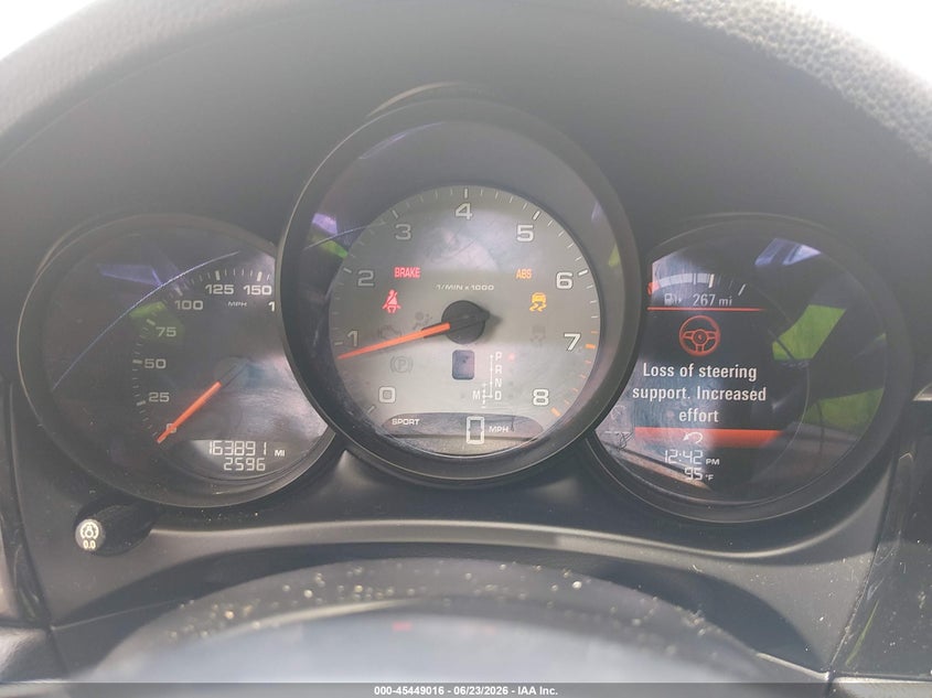 2015 Porsche Macan VIN WP1AB2A50FLB51124 IAAI salvage auction — WATER/FLOOD, Salvage Title, sold $4,500 on 2026-08-11 (photo 7)
