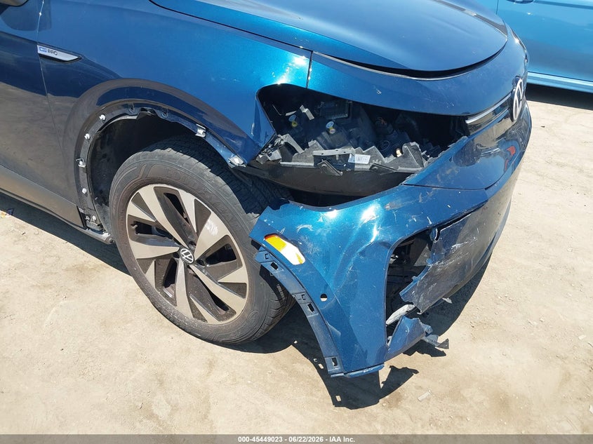 2023 Volkswagen Id.4 VIN 1V2DNPE81PC029718 IAAI salvage auction — RIGHT FRONT, Salvage Title, sold $8,600 on 2026-08-01 (photo 6)
