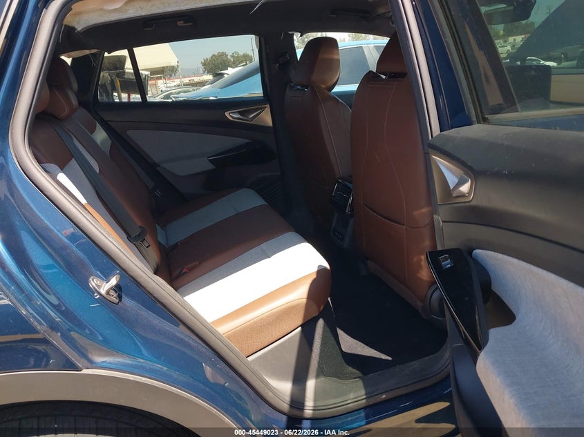 2023 Volkswagen Id.4 VIN 1V2DNPE81PC029718 IAAI salvage auction — RIGHT FRONT, Salvage Title, sold $8,600 on 2026-08-01 (photo 8)
