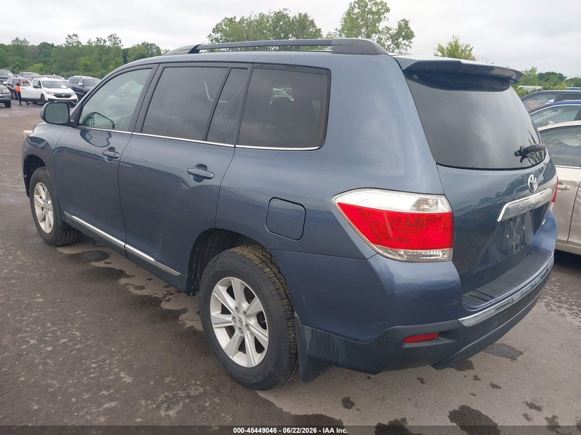 2013 Toyota Highlander VIN 5TDBK3EH1DS201461 IAAI salvage auction — NORMAL WEAR, Salvage Title, sold $1,550 on 2026-07-21 (photo 3)