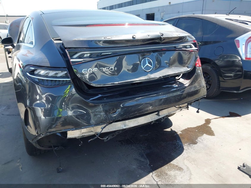 2024 Mercedes-benz VIN W1KEG2BB7RF053757 IAAI salvage auction — REAR END, Salvage Title, sold $6,900 on 2026-07-22 (photo 6)