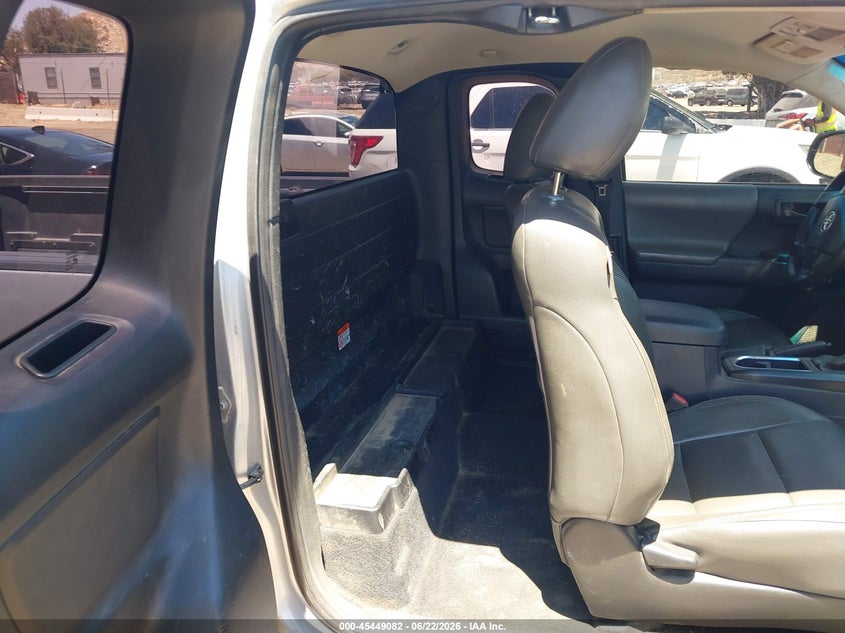 2016 Toyota Tacoma VIN 5TFRX5GN7GX066676 IAAI salvage auction — SIDE, Salvage (California), sold $5,200 on 2026-07-07 (photo 8)