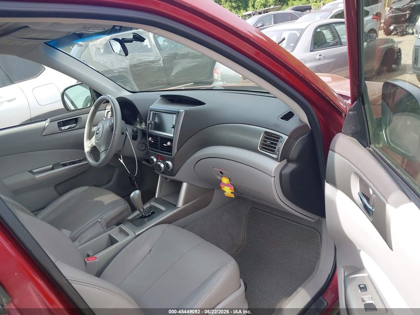 2010 Subaru Forester VIN JF2SH6FC2AH764703 IAAI salvage auction — NORMAL WEAR, Clear (Massachusetts), sold $400 on 2026-07-28 (photo 5)