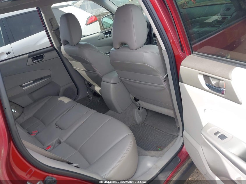 2010 Subaru Forester VIN JF2SH6FC2AH764703 IAAI salvage auction — NORMAL WEAR, Clear (Massachusetts), sold $400 on 2026-07-28 (photo 8)