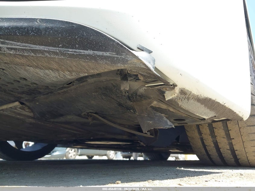 2015 Porsche Cayman VIN WP0AA2A87FK161055 IAAI salvage auction — UNDERCARRIAGE, Salvage Title, sold $20,600 on 2026-09-02 (photo 6)