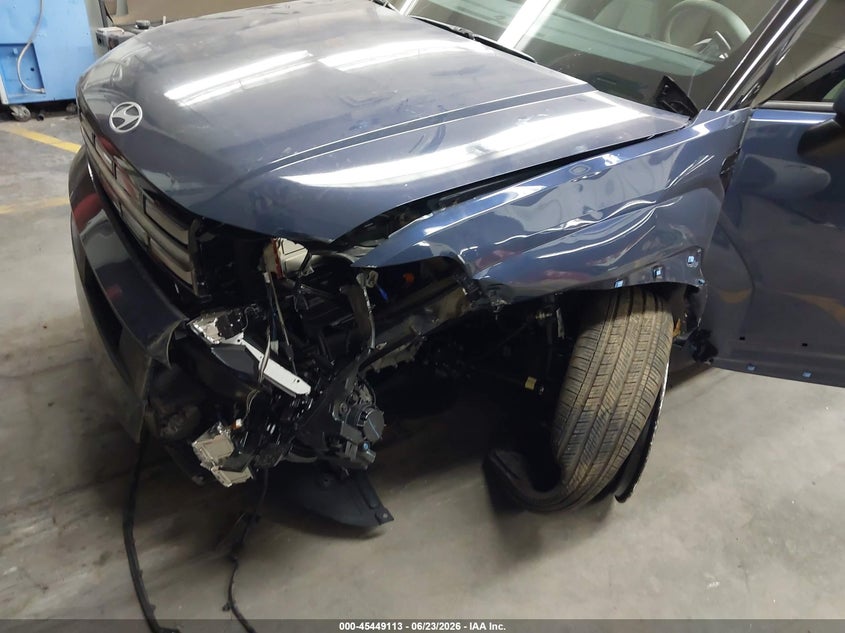 2026 Hyundai VIN 5NMP2DG1XTH087201 IAAI salvage auction — SIDE, Wait Title, sold $12,800 on 2026-07-31 (photo 6)
