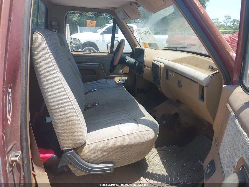 1989 Ford F-150 VIN 1FTDF15N7KNB79914 IAAI salvage auction — NORMAL WEAR, Clear (Florida), sold $275 on 2026-07-09 (photo 8)