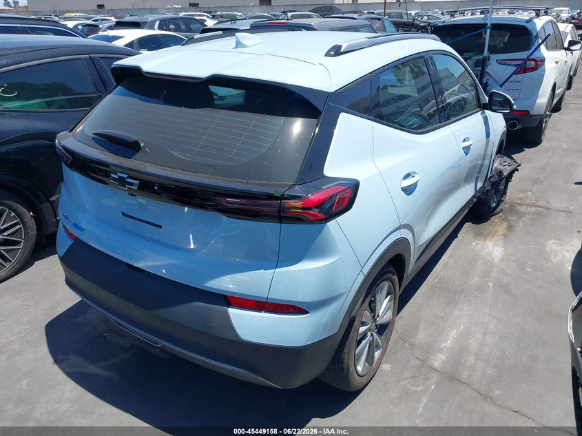 2022 Chevrolet Bolt euv VIN 1G1FY6S01N4111703 IAAI salvage auction — RIGHT FRONT, Salvage Title, sold $7,500 on 2026-07-31 (photo 4)