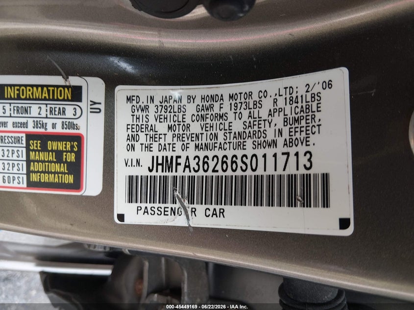 2006 Honda Civic hybrid VIN JHMFA36266S011713 IAAI salvage auction — NORMAL WEAR, Regular (South Dakota), sold $500 on 2026-07-17 (photo 9)