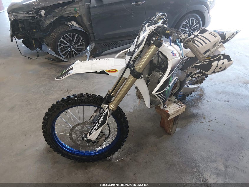 2022 Yamaha Yz VIN JYACG40C2NA025800 IAAI salvage auction — ALL OVER, Salvage (Idaho), sold $2,500 on 2026-07-28 (photo 2)