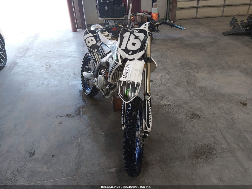 2022 Yamaha Yz VIN JYACG40C2NA025800 IAAI salvage auction — ALL OVER, Salvage (Idaho), sold $2,500 on 2026-07-28 (photo 5)