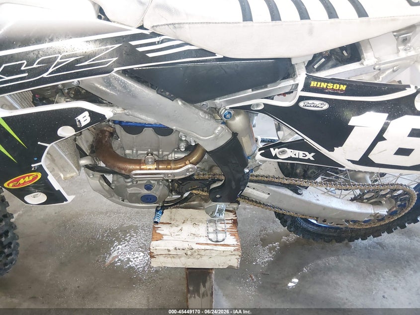 2022 Yamaha Yz VIN JYACG40C2NA025800 IAAI salvage auction — ALL OVER, Salvage (Idaho), sold $2,500 on 2026-07-28 (photo 9)