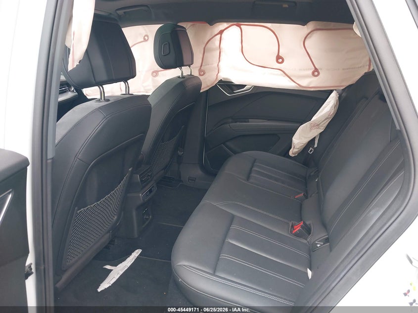 2023 Audi Q4 e-tron VIN WA1K2BFZ0PP058920 IAAI salvage auction — SIDE, Salvage Title, sold $13,100 on 2026-08-21 (photo 8)