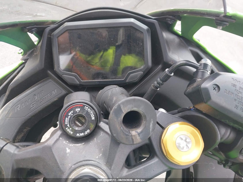 2023 Kawasaki Zx VIN ML5ZXCS17PDA00488 IAAI salvage auction — LEFT & RIGHT, Salvage (California), sold $2,500 on 2026-07-15 (photo 7)