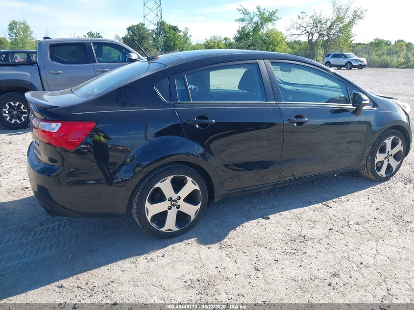 2015 Kia Rio VIN KNADN4A34F6469694 IAAI salvage auction — FRONT END, Clear (Wisconsin), sold $775 on 2026-07-28 (photo 4)