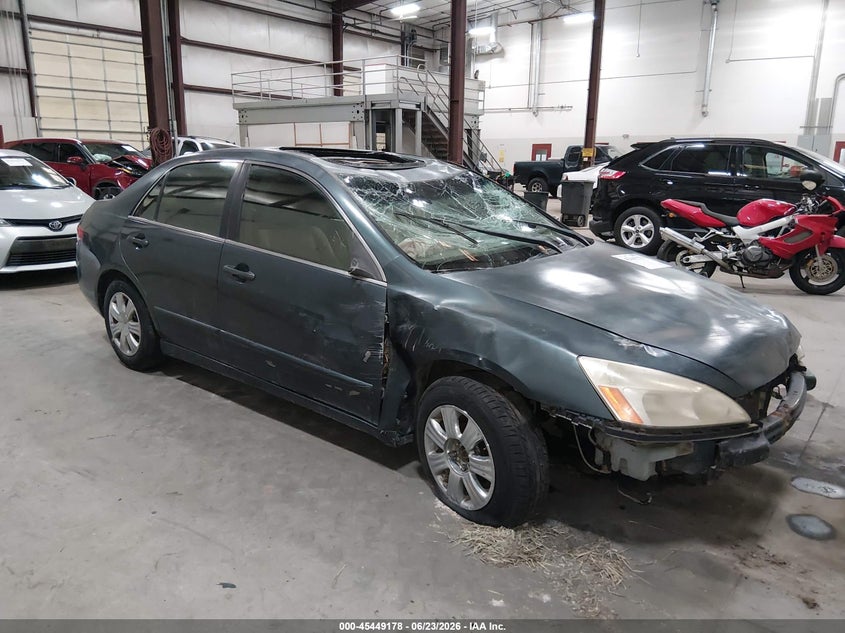 2004 Honda Accord VIN JHMCM55614C023978 IAAI salvage auction — ROLLOVER, Salvage (Idaho), sold $100 on 2026-07-24 (photo 1)