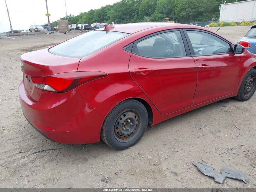 2016 Hyundai Elantra VIN KMHDH4AE4GU606959 IAAI salvage auction — NORMAL WEAR, Clear (Massachusetts), sold $600 on 2026-07-14 (photo 4)
