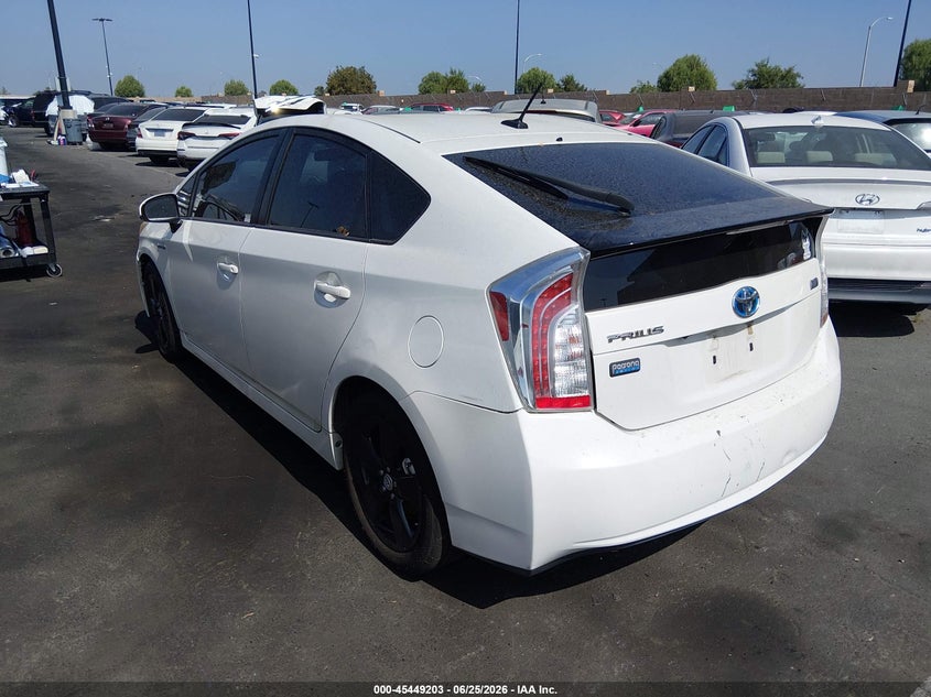 2015 Toyota Prius VIN JTDKN3DU4F0416649 IAAI salvage auction — VANDALISM, Salvage Certificate (California), sold $1,650 on 2026-07-17 (photo 3)