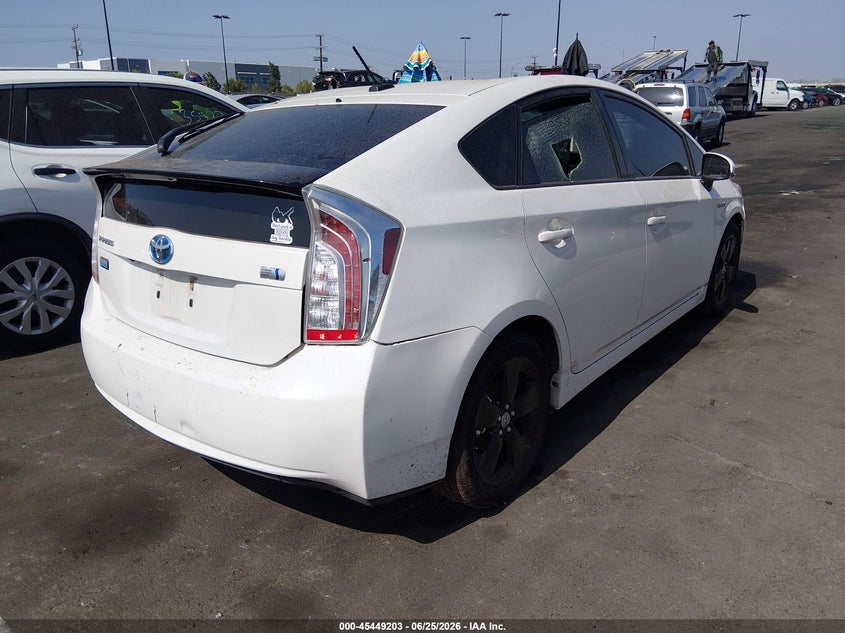 2015 Toyota Prius VIN JTDKN3DU4F0416649 IAAI salvage auction — VANDALISM, Salvage Certificate (California), sold $1,650 on 2026-07-17 (photo 4)