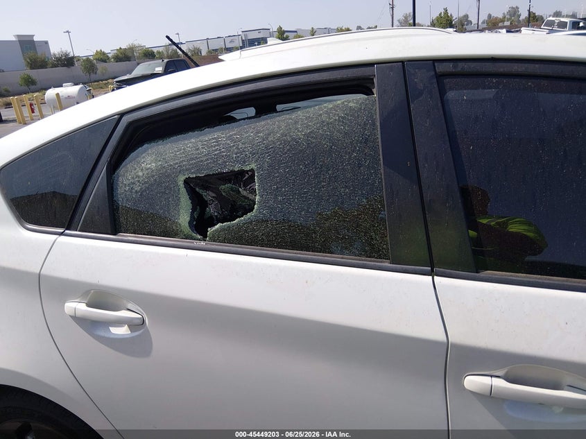 2015 Toyota Prius VIN JTDKN3DU4F0416649 IAAI salvage auction — VANDALISM, Salvage Certificate (California), sold $1,650 on 2026-07-17 (photo 6)