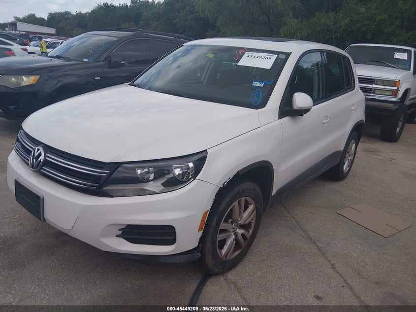 2013 Volkswagen Tiguan VIN WVGAV7AX1DW527604 IAAI salvage auction — NORMAL WEAR, Original (Texas), sold $500 on 2026-07-27 (photo 2)
