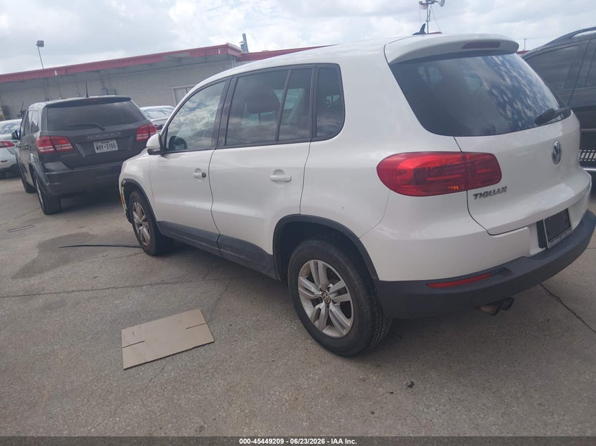 2013 Volkswagen Tiguan VIN WVGAV7AX1DW527604 IAAI salvage auction — NORMAL WEAR, Original (Texas), sold $500 on 2026-07-27 (photo 3)