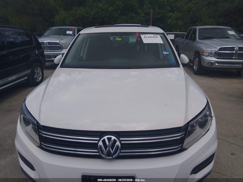 2013 Volkswagen Tiguan VIN WVGAV7AX1DW527604 IAAI salvage auction — NORMAL WEAR, Original (Texas), sold $500 on 2026-07-27 (photo 6)