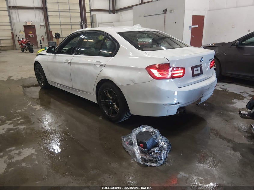2015 BMW VIN WBA3C1C57FP851601 IAAI salvage auction — FRONT END, Salvage Title, sold $675 on 2026-08-21 (photo 3)