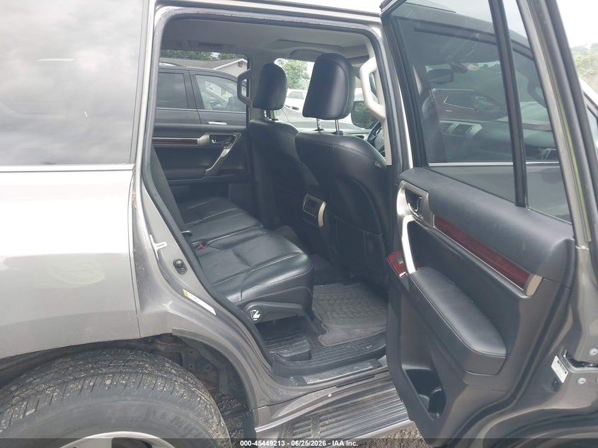 2011 Lexus Gx VIN JTJBM7FXXB5023394 IAAI salvage auction — NORMAL WEAR, Original (Ohio), sold $7,225 on 2026-07-13 (photo 8)