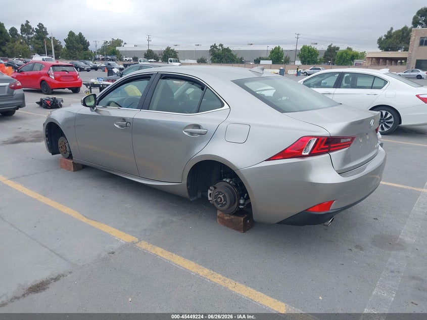 2014 Lexus Is VIN JTHBF1D26E5012252 IAAI salvage auction — SIDE, Salvage Title, sold $6,300 on 2026-07-31 (photo 3)
