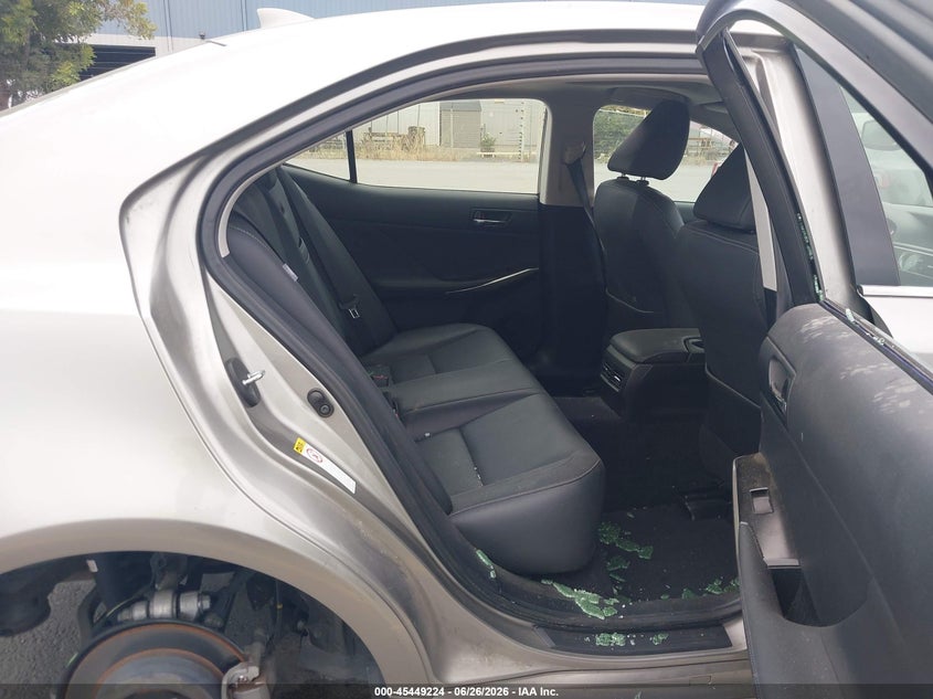 2014 Lexus Is VIN JTHBF1D26E5012252 IAAI salvage auction — SIDE, Salvage Title, sold $4,800 on 2026-07-31 (photo 8)