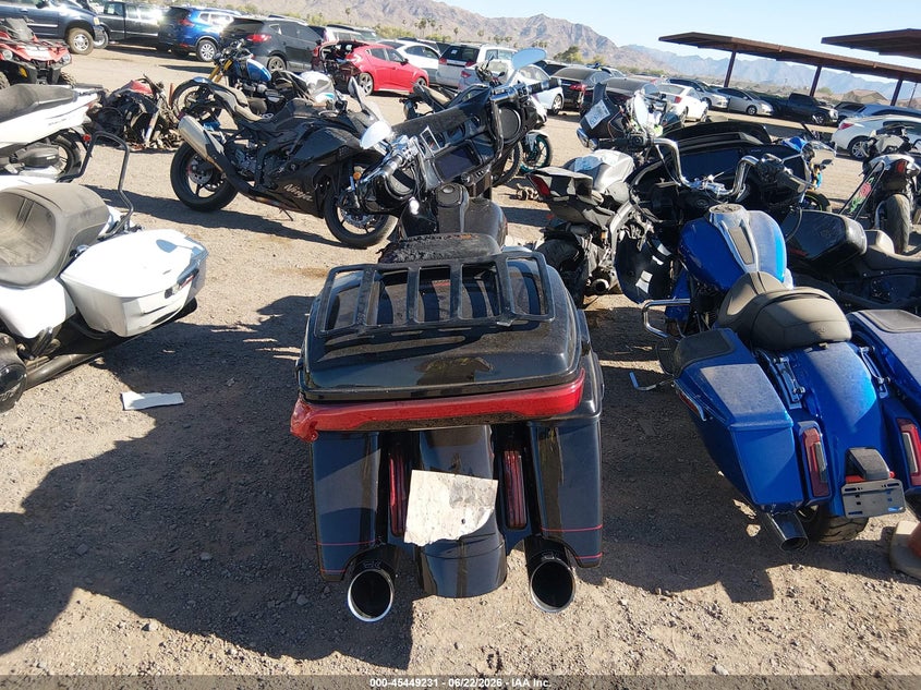 2020 Harley-davidson VIN 1HD1PXL15LB953498 IAAI salvage auction — EXTERIOR BURN, Salvage Title, sold $7,650 on 2026-09-29 (photo 6)