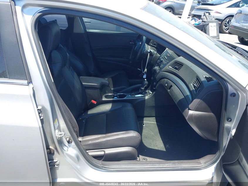 2013 Acura Ilx VIN 19VDE1F54DE021287 IAAI salvage auction — NORMAL WEAR, Salvage Title - Dealer (California), sold $725 on 2026-07-09 (photo 5)
