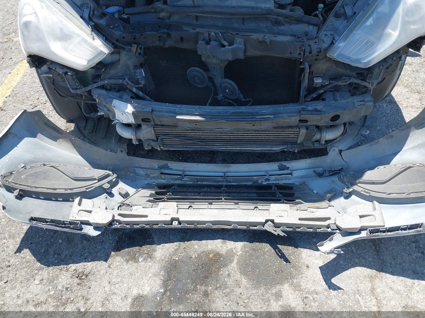 2013 Hyundai Genesis VIN KMHHT6KD5DU094965 IAAI salvage auction — FRONT END, Salvage (California), sold $675 on 2026-07-07 (photo 6)