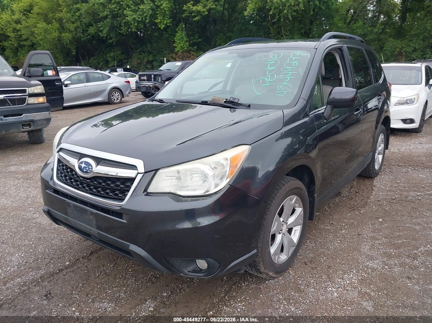 2015 Subaru Forester VIN JF2SJARC8FH521598 IAAI salvage auction — NORMAL WEAR, Clear (Indiana), sold $450 on 2026-07-29 (photo 2)