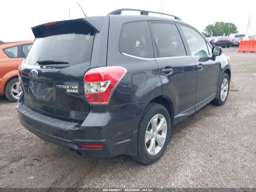 2015 Subaru Forester VIN JF2SJARC8FH521598 IAAI salvage auction — NORMAL WEAR, Clear (Indiana), sold $450 on 2026-07-29 (photo 4)