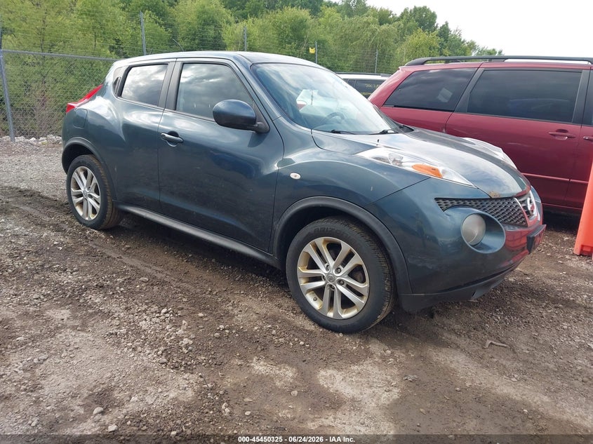 2013 Nissan Juke VIN JN8AF5MR6DT219823 IAAI salvage auction — HAIL, Clear (Illinois), sold $625 on 2026-07-29 (photo 1)