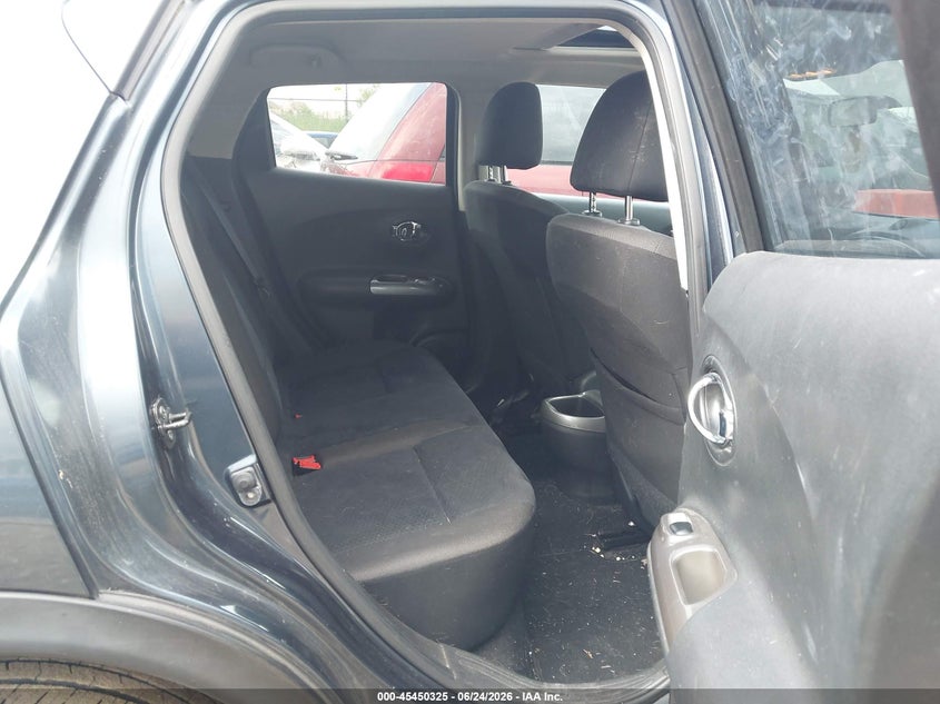 2013 Nissan Juke VIN JN8AF5MR6DT219823 IAAI salvage auction — HAIL, Clear (Illinois), sold $625 on 2026-07-29 (photo 8)