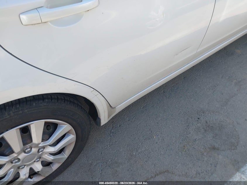 2009 Subaru Impreza VIN JF1GH61649H814301 IAAI salvage auction — NORMAL WEAR, Salvage Title - Dealer (California), sold $400 on 2026-07-14 (photo 6)