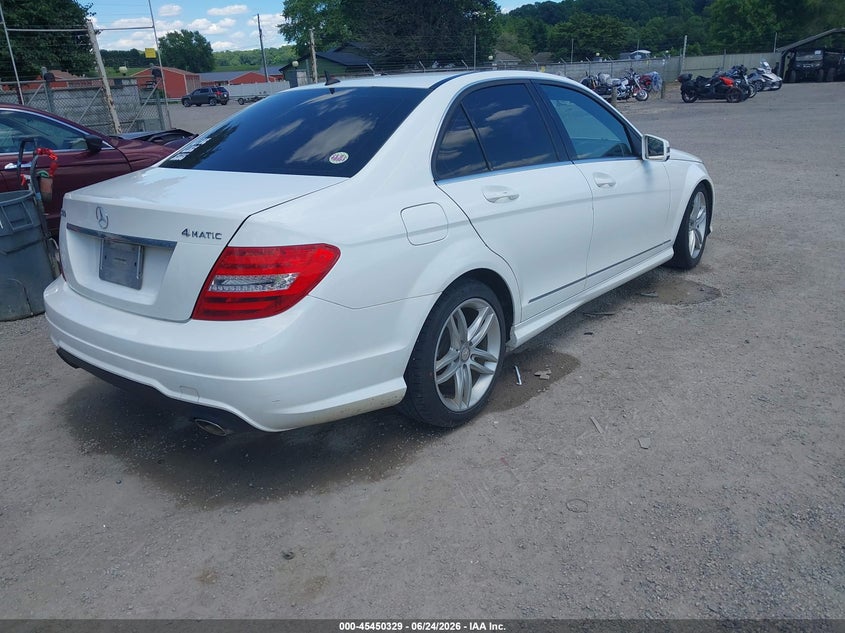 2013 Mercedes-benz C-klasse VIN WDDGF8AB6DA774139 IAAI salvage auction — FRONT END, Salvage (Ohio), sold $775 on 2026-07-27 (photo 4)