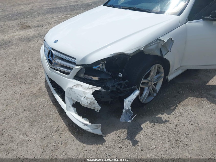 2013 Mercedes-benz C-klasse VIN WDDGF8AB6DA774139 IAAI salvage auction — FRONT END, Salvage (Ohio), sold $775 on 2026-07-27 (photo 6)