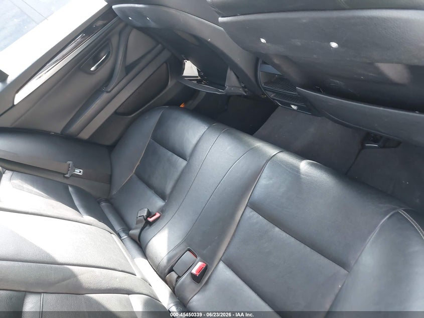 2014 BMW 5er VIN WBA5B1C59ED475074 IAAI salvage auction — NORMAL WEAR, Original (Texas), sold $925 on 2026-07-29 (photo 8)