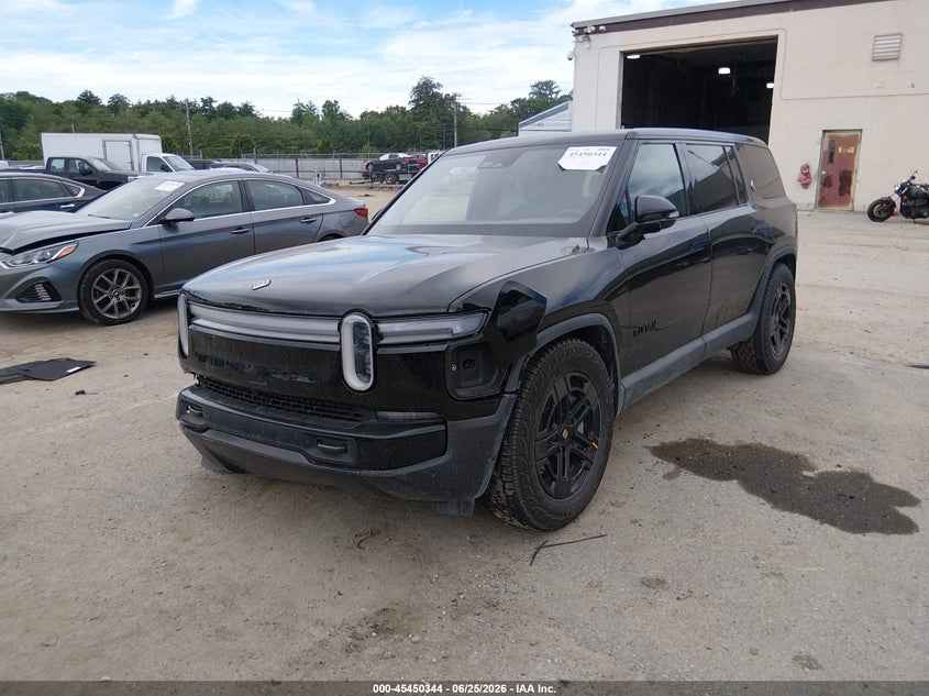 2026 Rivian R1s VIN 7PDSGCBA3TN079143 IAAI salvage auction — FRONT END, Salvage (Vermont), sold $31,350 on 2026-08-06 (photo 2)