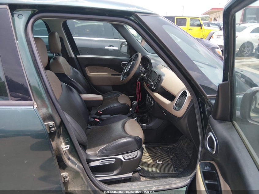 2014 Fiat 500l VIN ZFBCFACH4EZ022138 IAAI salvage auction — NORMAL WEAR, Original (Texas), sold $225 on 2026-07-29 (photo 5)