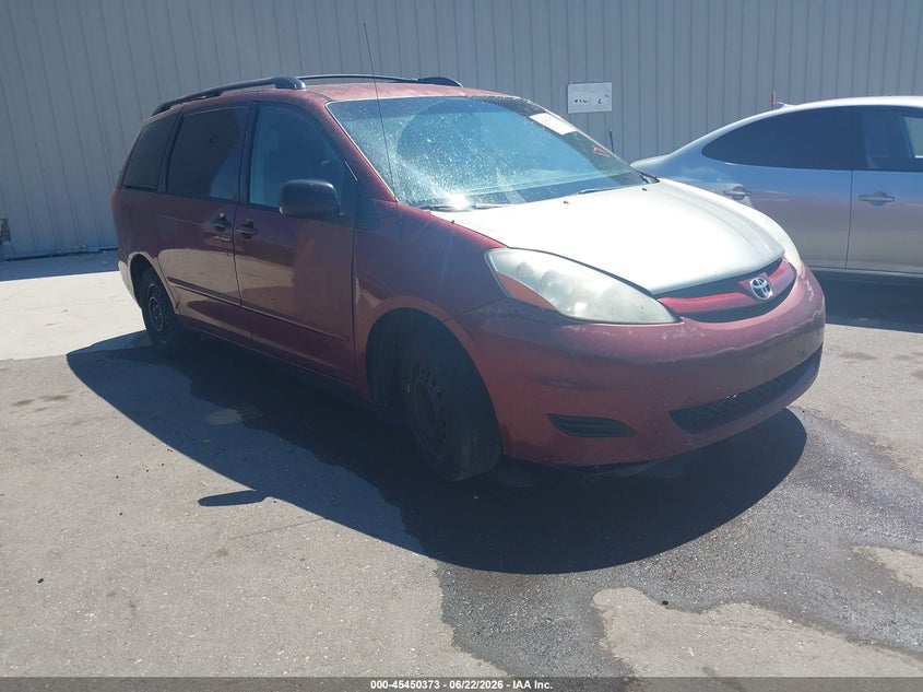2007 Toyota Sienna VIN 5TDZK23C77S043244 IAAI salvage auction — NORMAL WEAR, Clear (Utah), sold $350 on 2026-07-16 (photo 1)