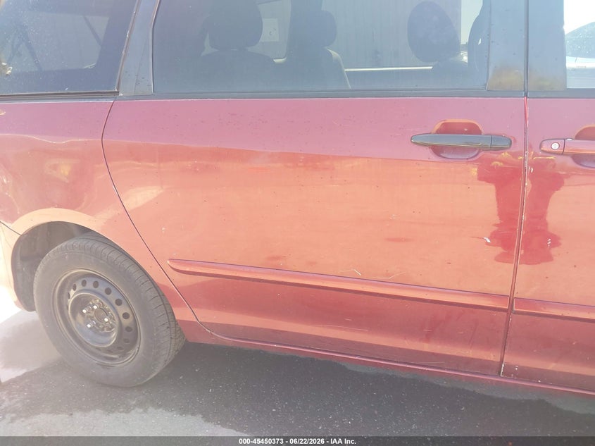 2007 Toyota Sienna VIN 5TDZK23C77S043244 IAAI salvage auction — NORMAL WEAR, Clear (Utah), sold $350 on 2026-07-16 (photo 6)