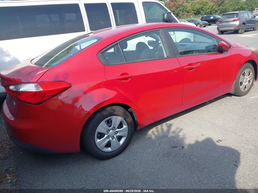 2016 Kia Forte VIN KNAFK4A65G5589328 IAAI salvage auction — NORMAL WEAR, Salvage Rebuilt (North Carolina), sold $650 on 2026-07-20 (photo 4)