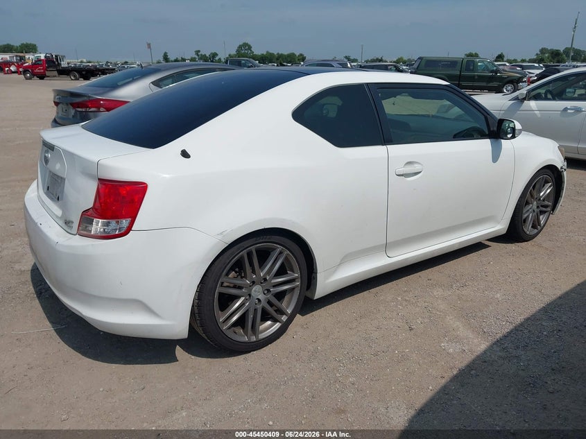 2013 Scion Tc VIN JTKJF5C78D3051087 IAAI salvage auction — NORMAL WEAR, Salvage Title, sold $850 on 2026-08-30 (photo 4)