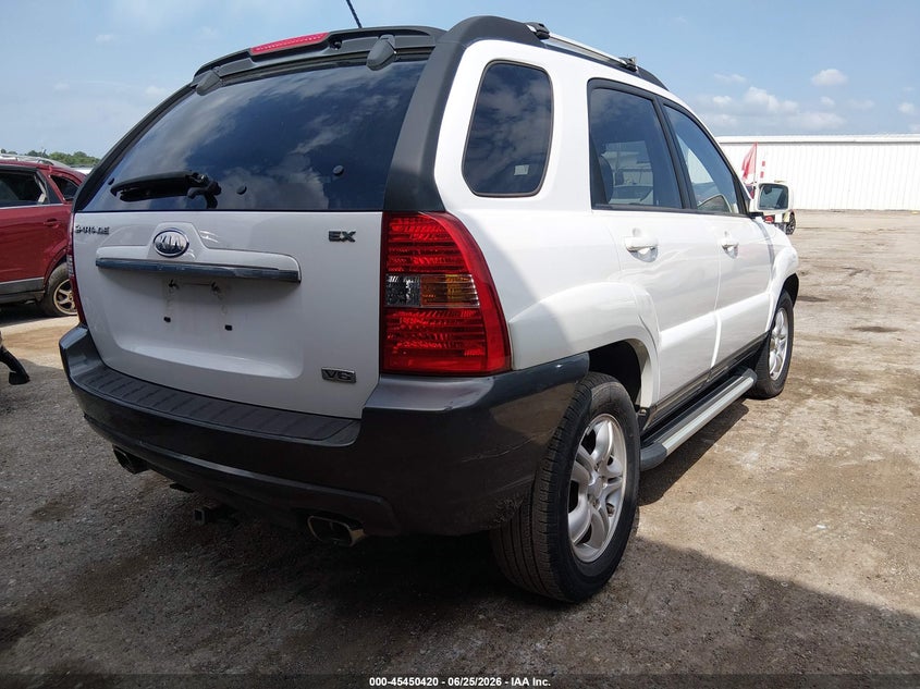 2008 Kia Sportage VIN KNDJF723087541524 IAAI salvage auction — NORMAL WEAR, Clear (Oklahoma), sold $675 on 2026-07-15 (photo 4)